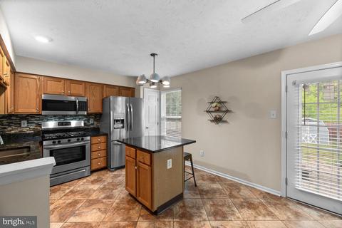 504 Macintosh Cir, Joppa, MD 21085 photo 13