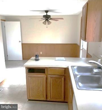 9256 Redbridge Ct, Laurel, MD 20723 photo 2