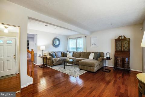 8700 Castlerock Ct, Laurel, MD 20723 photo 8