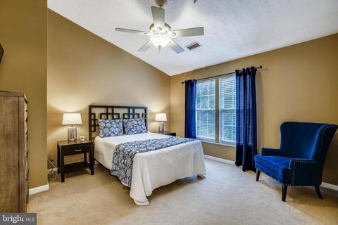 8700 Castlerock Ct, Laurel, MD 20723 photo 14
