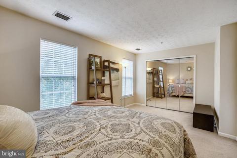 8700 Castlerock Ct, Laurel, MD 20723 photo 19