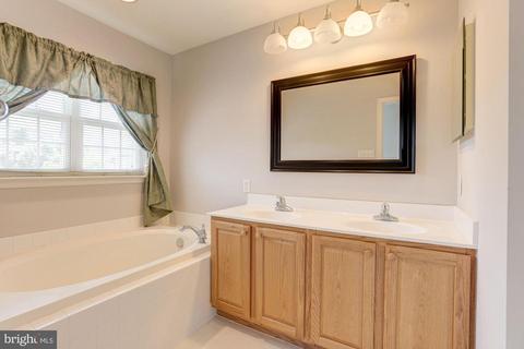 8465 Charmed Days, Laurel, MD 20723 photo 15