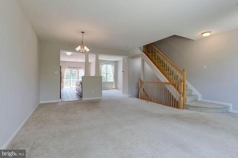 8465 Charmed Days, Laurel, MD 20723 photo 3