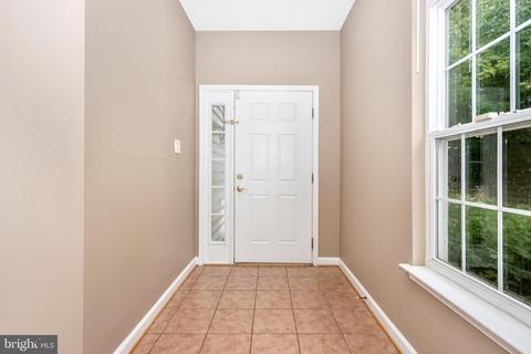 9751 Evening Bird Ln, Laurel, MD 20723 photo 3