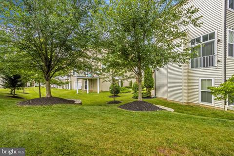 9751 Evening Bird Ln, Laurel, MD 20723 photo 48