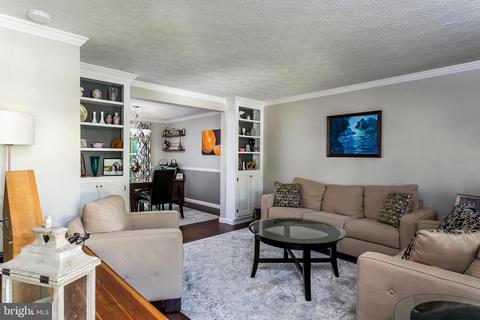 8710 Smithfield Pl, Jessup, MD 20794 photo 2