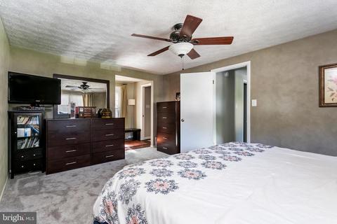 8710 Smithfield Pl, Jessup, MD 20794 photo 12