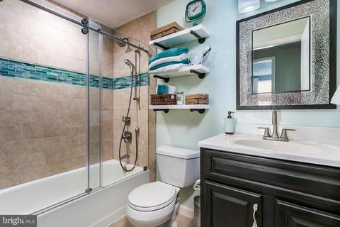 8710 Smithfield Pl, Jessup, MD 20794 photo 18