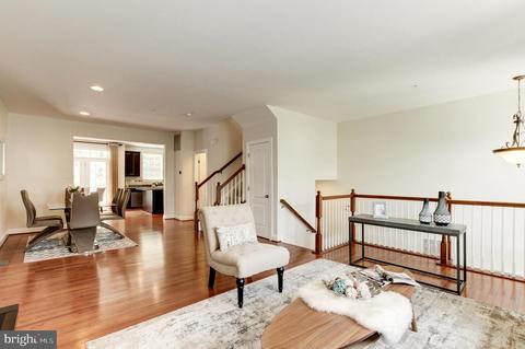 9927 Veiled Dawn, Laurel, MD 20723 photo 4