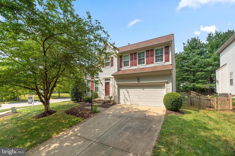 6301 Soft Thunder Trl, Columbia, MD 21045 50 Photos MLS 