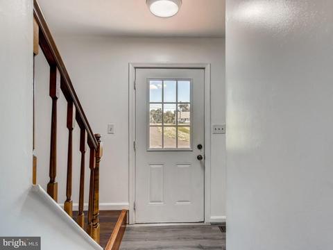 7288 Cedar Ave, Jessup, MD 20794 photo 4