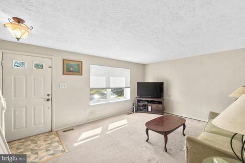 9205 Redbridge Ct, Laurel, MD 20723 photo 8