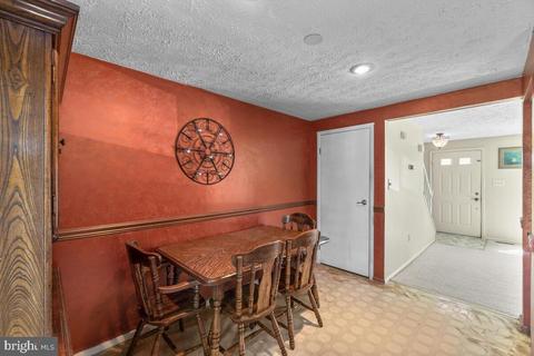 9205 Redbridge Ct, Laurel, MD 20723 photo 9