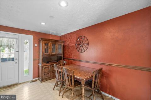 9205 Redbridge Ct, Laurel, MD 20723 photo 10