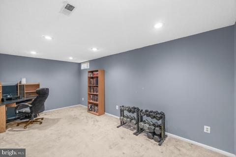 9205 Redbridge Ct, Laurel, MD 20723 photo 32