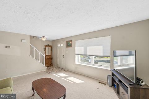 9205 Redbridge Ct, Laurel, MD 20723 photo 7