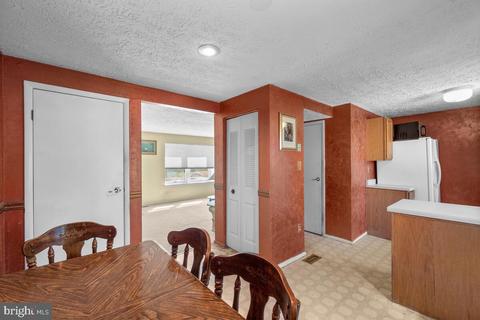 9205 Redbridge Ct, Laurel, MD 20723 photo 19