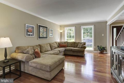 11316 Bishops Gate Ln, Laurel, MD 20723 photo 14