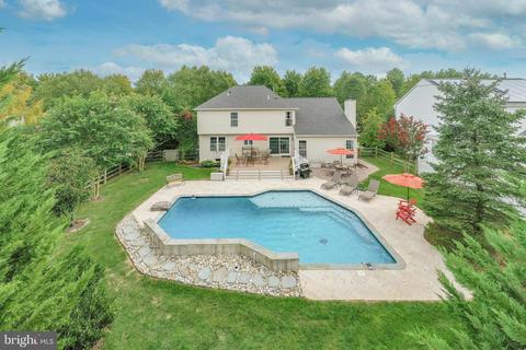 11316 Bishops Gate Ln, Laurel, MD 20723 photo 40