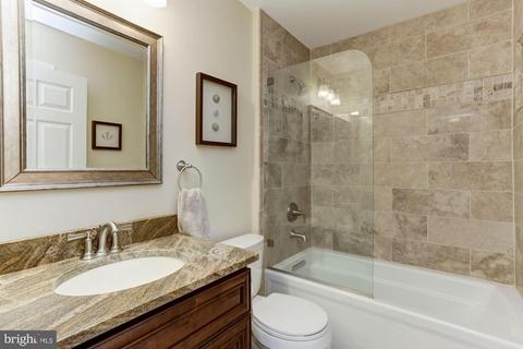 11316 Bishops Gate Ln, Laurel, MD 20723 photo 25
