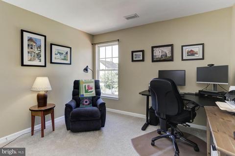 11316 Bishops Gate Ln, Laurel, MD 20723 photo 24