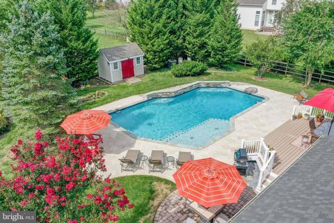11316 Bishops Gate Ln, Laurel, MD 20723 photo 42