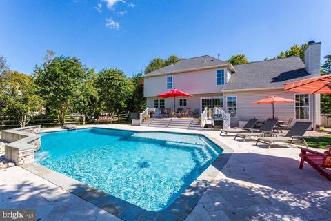 11316 Bishops Gate Ln, Laurel, MD 20723 photo 39