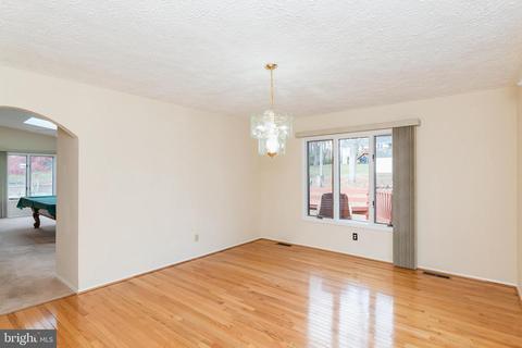 8009 Nicky Ct, Laurel, MD 20723 photo 30