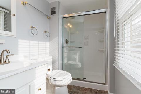 8009 Nicky Ct, Laurel, MD 20723 photo 39