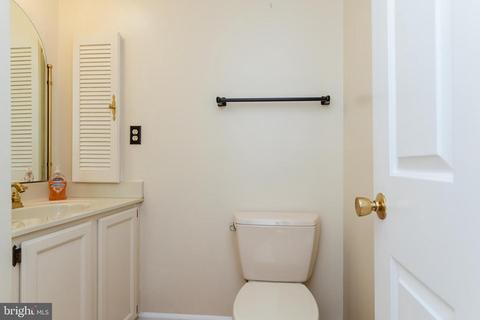8009 Nicky Ct, Laurel, MD 20723 photo 32