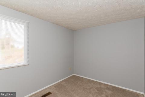 8009 Nicky Ct, Laurel, MD 20723 photo 49