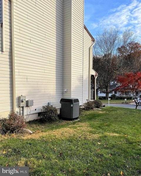 8009 Nicky Ct, Laurel, MD 20723 photo 7