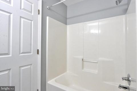 9108 Donna Ln, Laurel, MD 20723 photo 10