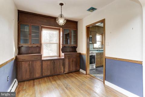 3270 Saint Johns Ln, Ellicott City, MD 21042 photo 7
