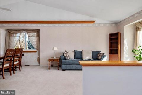 9316 Spring Water Path, Jessup, MD 20794 photo 4