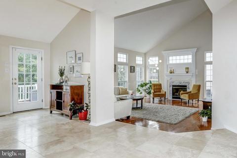 11301 Bishops Gate Ln, Laurel, MD 20723 photo 14