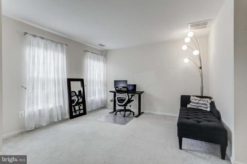 11301 Bishops Gate Ln, Laurel, MD 20723 photo 25