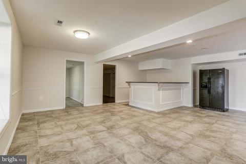 11301 Bishops Gate Ln, Laurel, MD 20723 photo 35