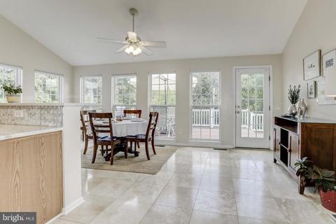 11301 Bishops Gate Ln, Laurel, MD 20723 photo 11