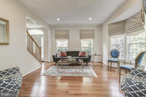 11301 Bishops Gate Ln, Laurel, MD 20723 photo 5