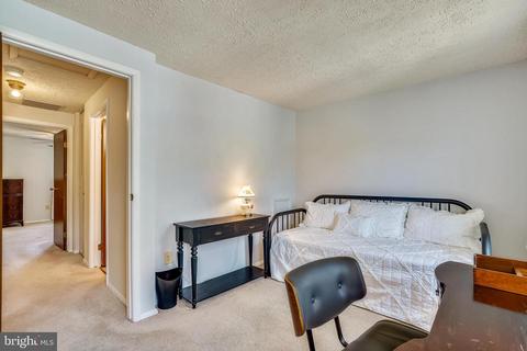 9238 Redbridge Ct, Laurel, MD 20723 photo 19
