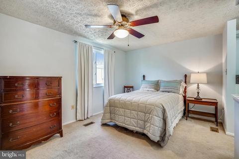 9238 Redbridge Ct, Laurel, MD 20723 photo 12