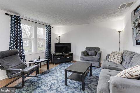 10516 Saddlebrook Ct, Laurel, MD 20723 photo 5
