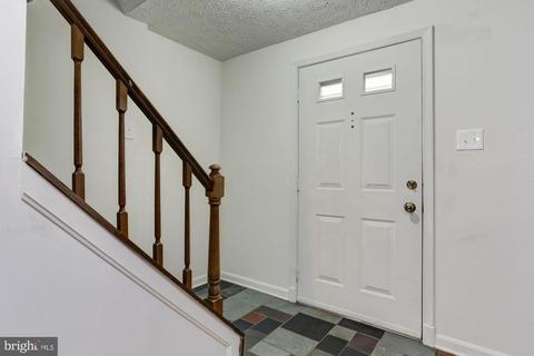 10516 Saddlebrook Ct, Laurel, MD 20723 photo 3