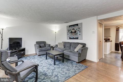 10516 Saddlebrook Ct, Laurel, MD 20723 photo 7