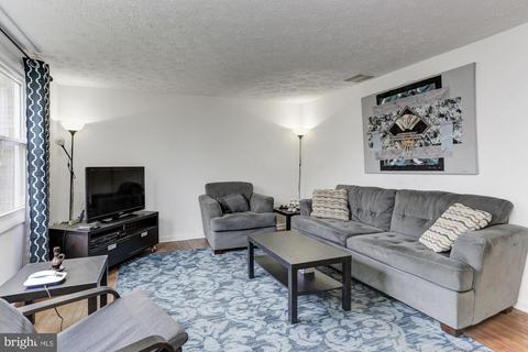 10516 Saddlebrook Ct, Laurel, MD 20723 photo 6