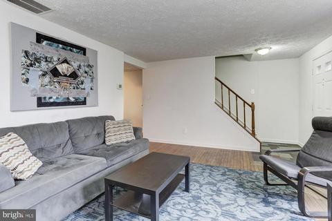 10516 Saddlebrook Ct, Laurel, MD 20723 photo 8