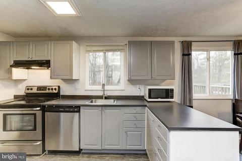 10516 Saddlebrook Ct, Laurel, MD 20723 photo 18