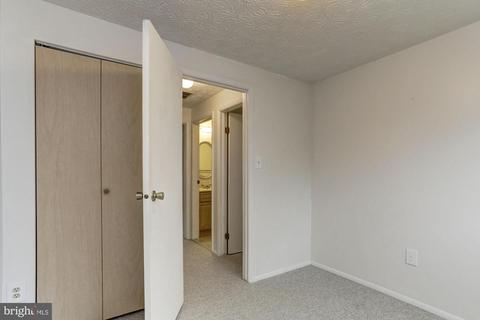 10516 Saddlebrook Ct, Laurel, MD 20723 photo 26