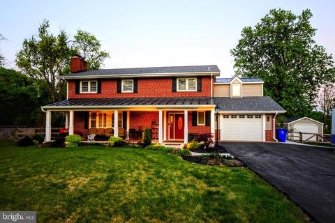 7529 Cherry Tree Dr, Fulton, MD 20759 photo 1